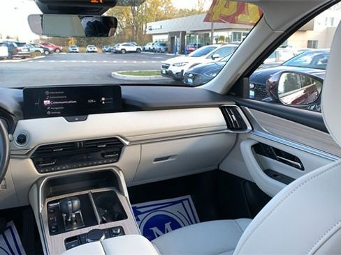 Used 2024 MAZDA CX-90 Plug-In Hybrid w/ Premium Plus image 24