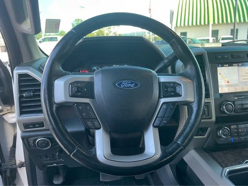 Used 2019 Ford F450 Lariat w/ Lariat Ultimate Package AWD/4WD image 15