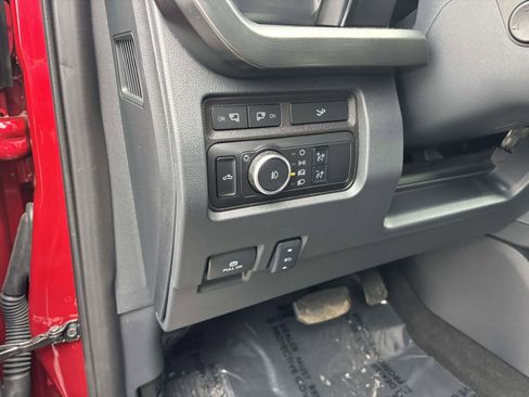 Certified 2024 Ford F250 Lariat w/ Lariat Ultimate Package image 17