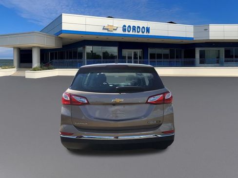 Used 2018 Chevrolet Equinox LS w/ LPO, Floor Liner Package FWD image 4