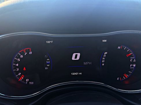 Used 2015 Jeep Grand Cherokee SRT AWD/4WD image 20