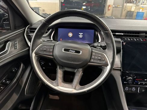 Used 2021 Jeep Grand Cherokee L Limited image 15