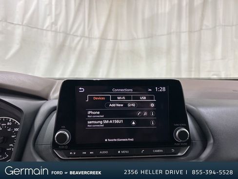 Used 2023 Nissan Rogue SV w/ SV Premium Package image 30