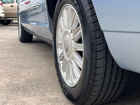 Used 2009 Mercury Grand Marquis LS image 18