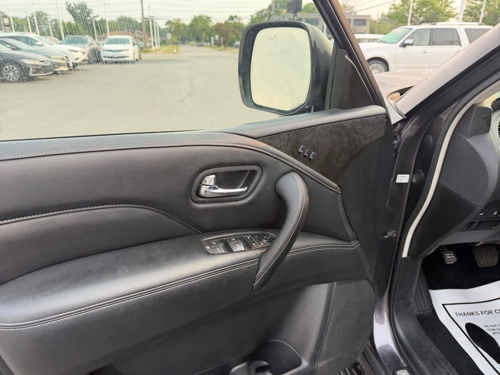 Used 2024 INFINITI QX80 Luxe AWD/4WD image 12