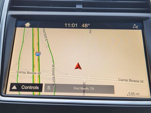 Used 2019 Lincoln Nautilus Select image 16