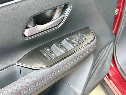 Used 2025 Nissan Kicks SR AWD/4WD image 10