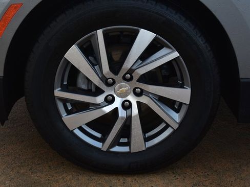 Used 2023 Chevrolet Equinox Premier w/ LPO, Floor Liner Package image 11