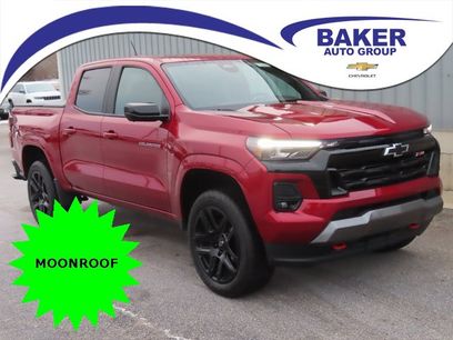 Used 2024 Chevrolet Colorado Z71 w/ Z71 Convenience Package 2
