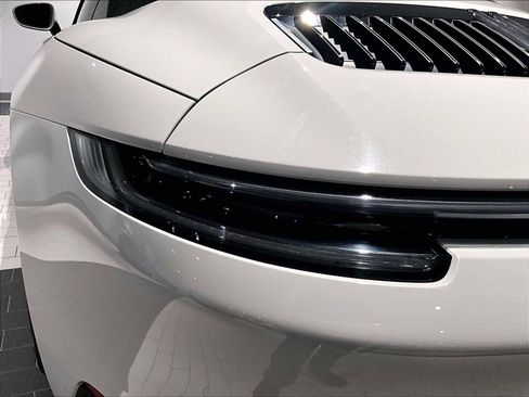 Used 2021 Porsche 911 Carrera S image 33