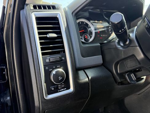 Used 2014 RAM 2500 Big Horn image 25