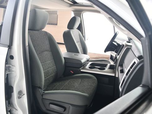 Used 2016 RAM 1500 Big Horn image 34