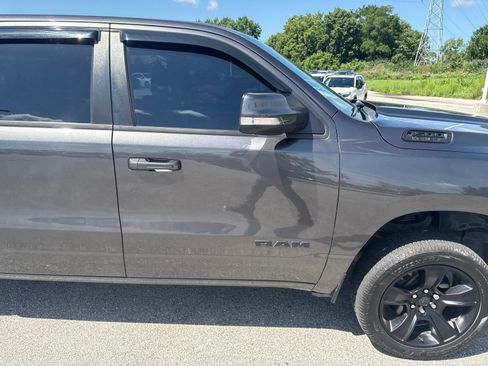 Used 2020 RAM 1500 Big Horn AWD/4WD image 11