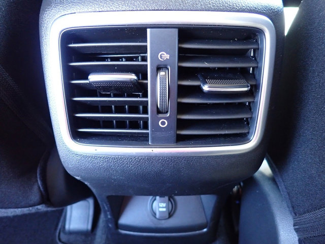 Used 2020 Kia Sportage LX AWD/4WD image 17