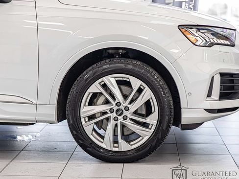 Used 2023 Audi Q7 3.0T Premium AWD/4WD image 11
