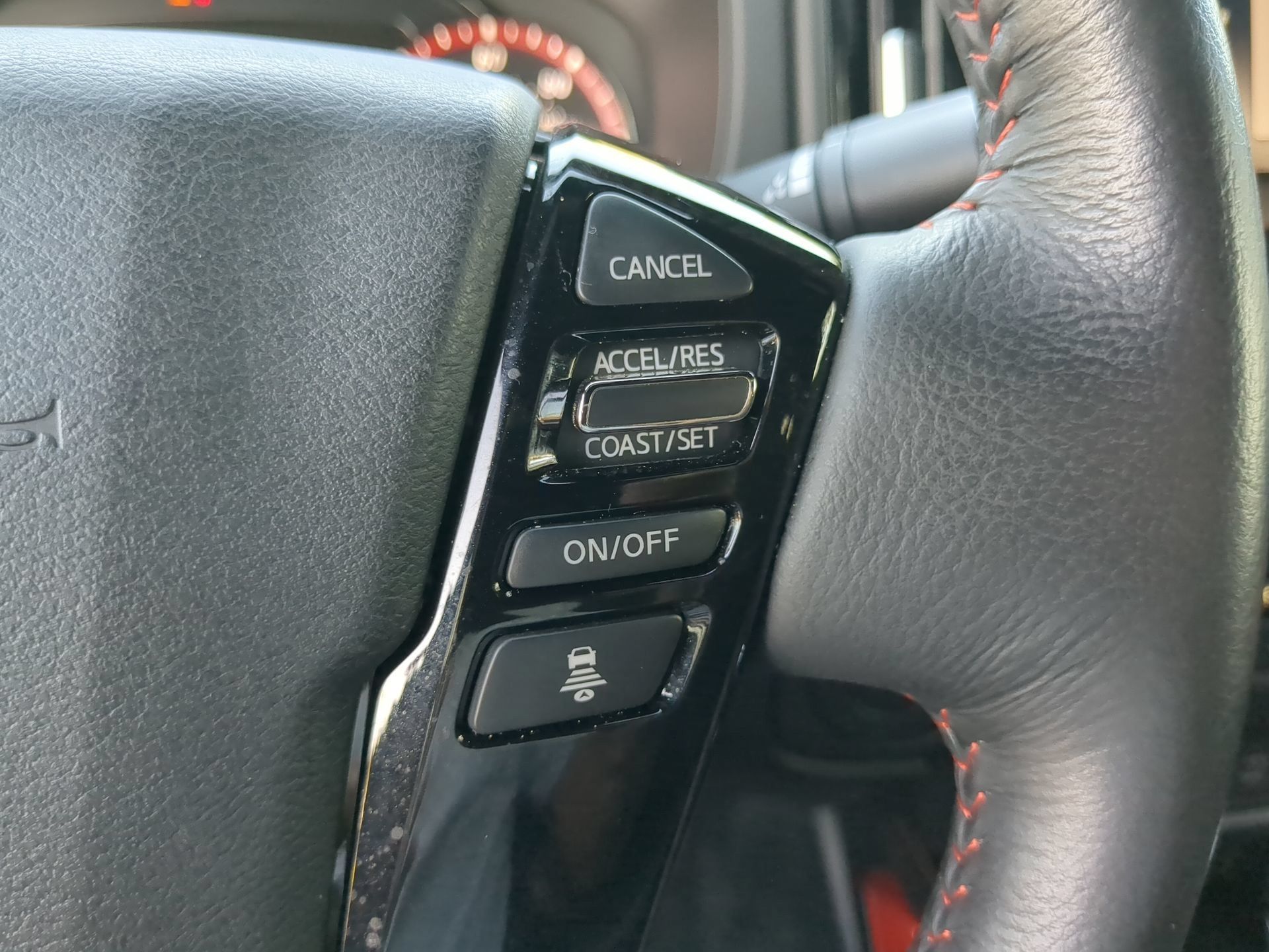 Used 2025 Nissan Frontier Pro-X w/ Pro Convenience Package RWD image 65