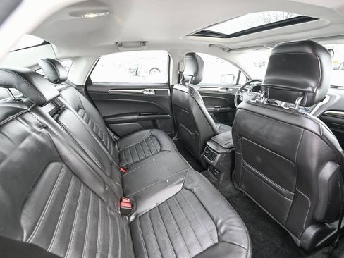 Used 2014 Ford Fusion Energi SE w/ Driver Assist Package image 26