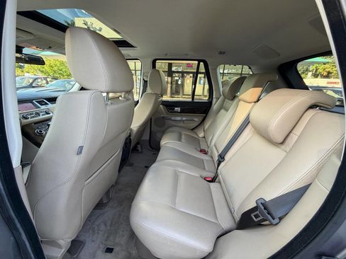 Used 2012 Land Rover Range Rover Sport HSE AWD/4WD image 19