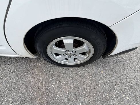 Used 2007 Toyota Prius FWD image 29