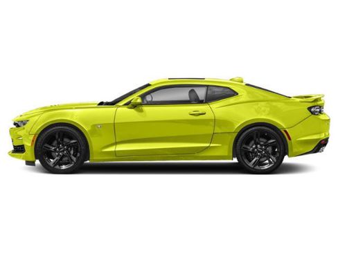 Used 2020 Chevrolet Camaro SS RWD image 3