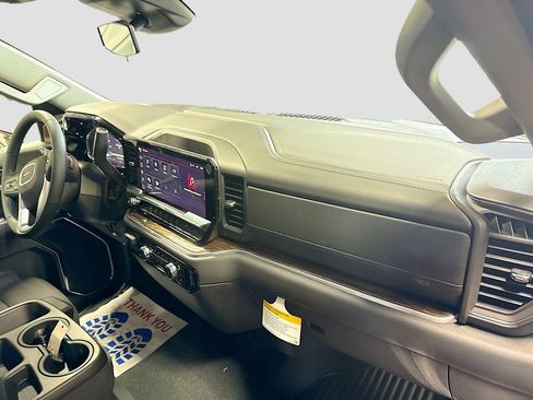 New 2026 GMC Sierra 1500 SLE w/ Preferred Package image 29