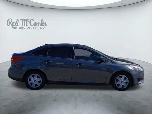 Used 2017 Ford Focus S image 6