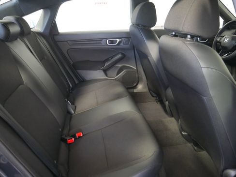 Used 2023 Honda Civic Sport image 8