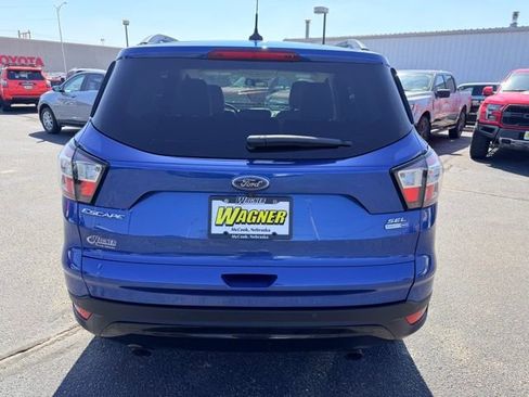 Used 2018 Ford Escape SEL w/ SEL Sport Appearance Package image 4