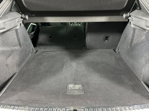 Used 2020 Audi Q3 2.0T Premium w/ Convenience Package image 14