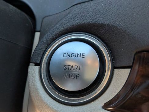 Used 2014 Mercedes-Benz E 350 Cabriolet image 27