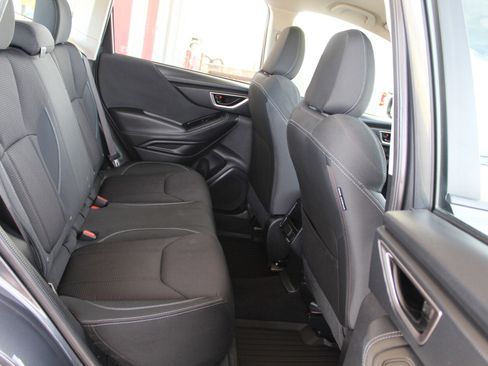 Used 2021 Subaru Forester image 19