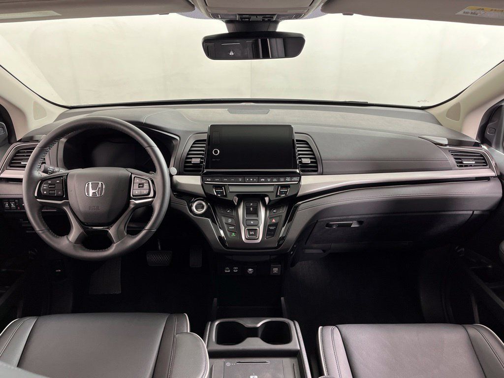 Certified 2026 Honda Odyssey Touring image 25