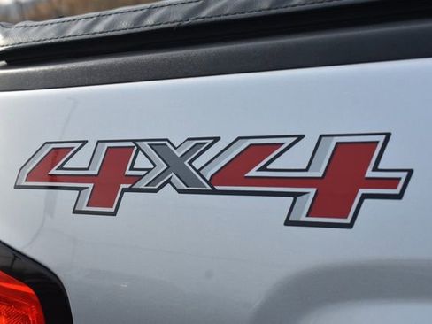 Used 2015 Chevrolet Silverado 1500 LT image 13