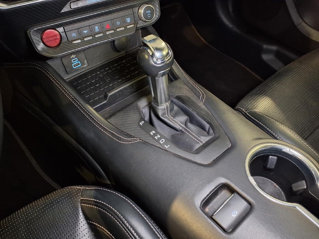 Used 2024 Ford Mustang Premium RWD image 9