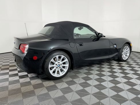 Used 2008 BMW Z4 3.0si image 6