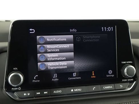Used 2026 Nissan Rogue SV FWD image 36