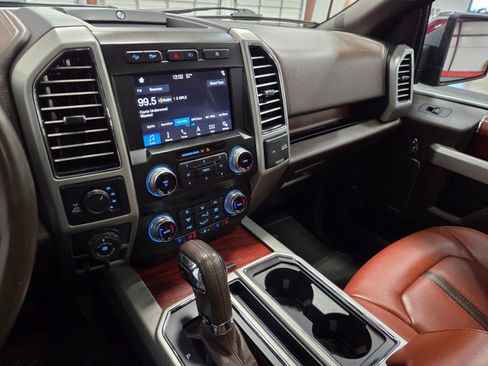 Used 2019 Ford F150 King Ranch w/ Equipment Group 601A Luxury image 44