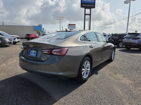 Used 2020 Chevrolet Malibu LT FWD image 4
