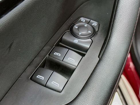 Used 2025 Chevrolet Blazer RS FWD image 21