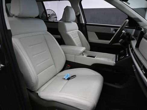 Used 2024 Hyundai Santa Fe Calligraphy FWD image 55