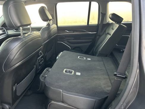 Used 2022 Jeep Grand Cherokee Limited 4xe image 45