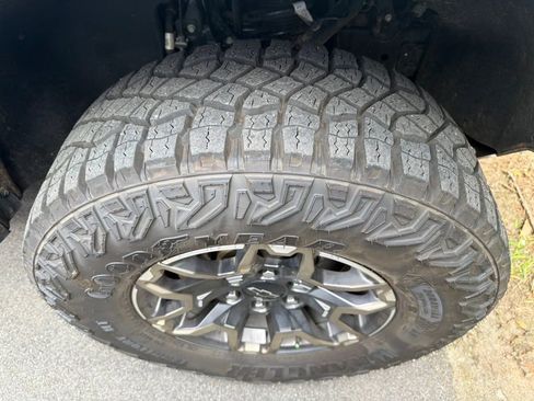 Certified 2024 Chevrolet Colorado ZR2 AWD/4WD image 2