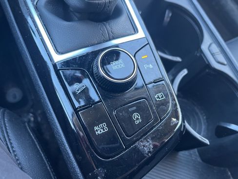 Certified 2024 Kia Sportage EX image 20