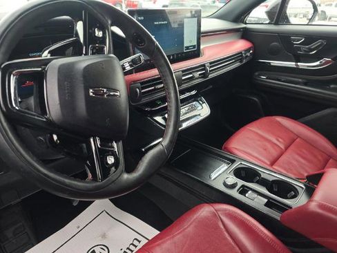 Used 2024 Lincoln Corsair Reserve w/ Equipment Group 201A image 17