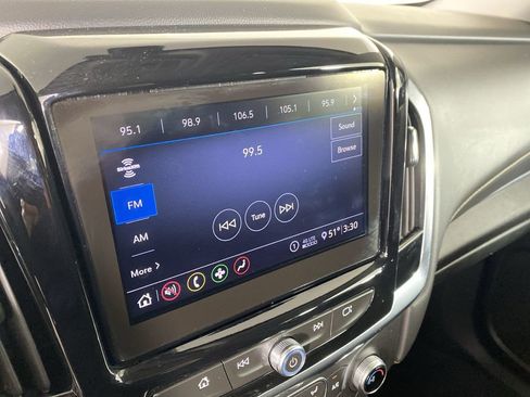 Certified 2020 Chevrolet Traverse LT image 16