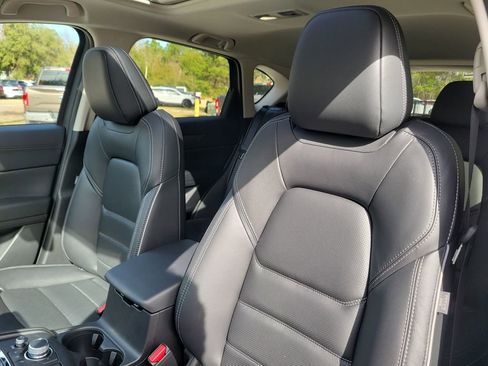 New 2025 MAZDA CX-5 AWD 2.5 S w/ Preferred Package image 19