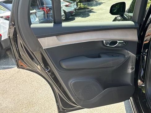 Used 2026 Volvo XC90 B5 Core w/ Protection Package Premier AWD/4WD image 20