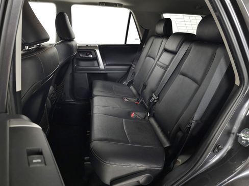 Used 2023 Toyota 4Runner Limited AWD/4WD image 33