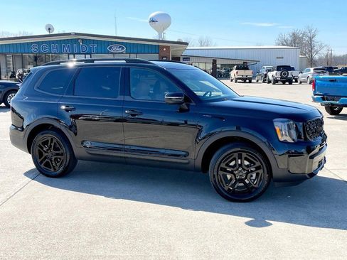 Used 2025 Kia Telluride EX X-Line image 3