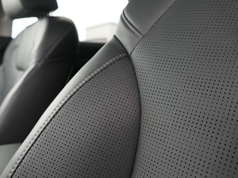New 2026 Kia Sorento S FWD image 11